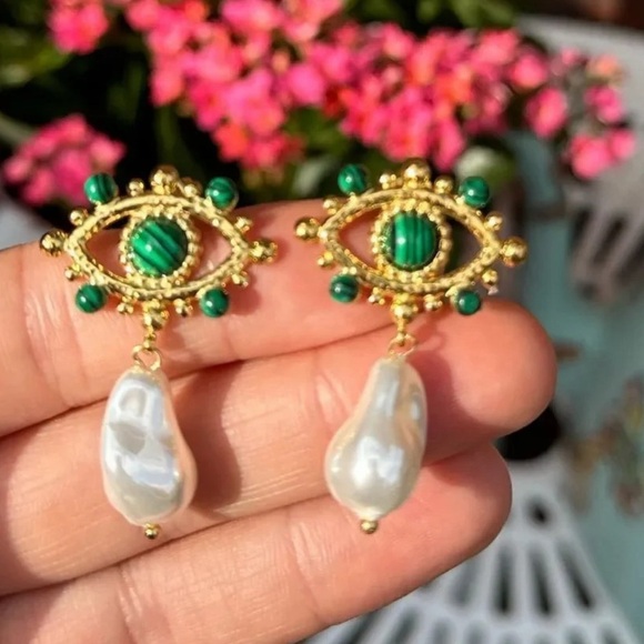 Anthropologie Jewelry - Pearl Eye Malachite Elegant Gold Earrings